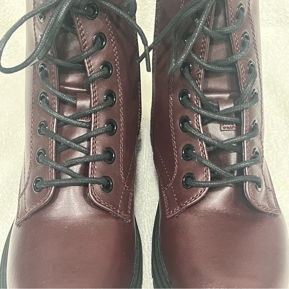 SO Meela Women’s Lace Up Combat Boots, Size 6, NWOT - Picture 9 of 10